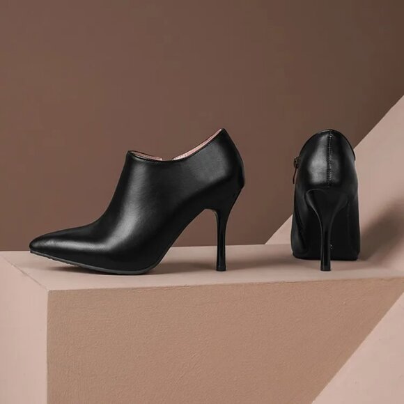 Jingpin Black Bootie - Picture 8 of 15